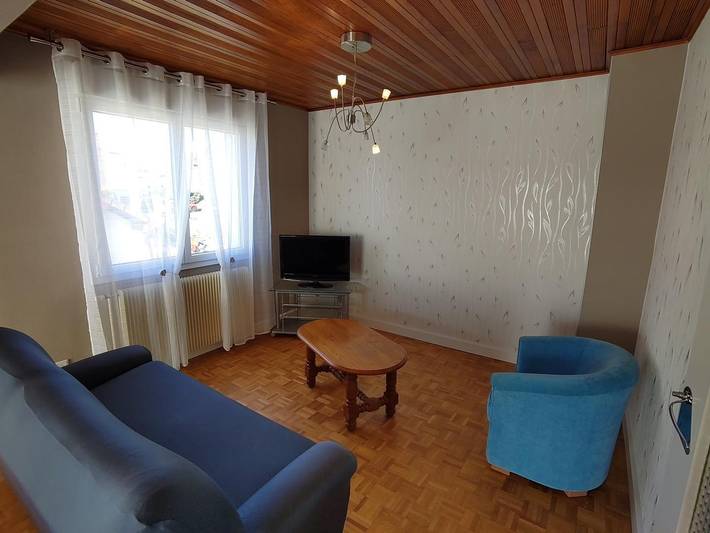 Gîte pour 6 personnes, avec terrasse et jardin, animaux acceptés à Gilley