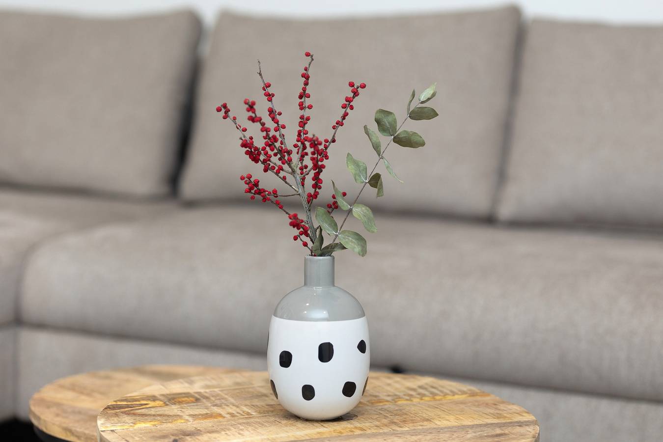 Ganze Wohnung, Ferienwohnung 'Moderne Ferienwohnung' mit Gemeinschaftsgarten, Balkon und Wi-Fi in Langenbach bei Kirburg, Westerwald