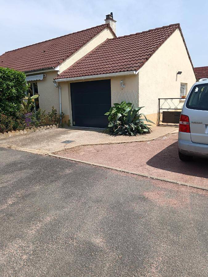 Location de vacances pour 3 personnes, avec jardin et terrasse à Ruaudin - 2