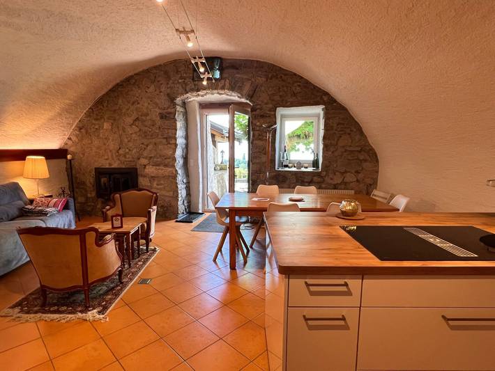 Ferienwohnung für 6 Personen, mit Terrasse und Ausblick in Montreux - 2