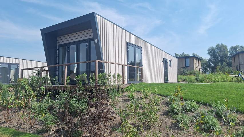 Ferienhaus für 4 Personen, mit Balkon/Terrasse und Terrasse sowie Garten und Sauna in Olburgen