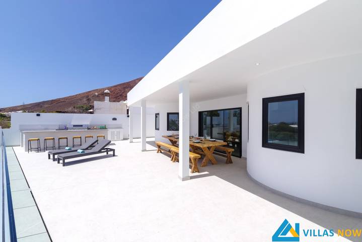 Chalet para 12 personas, con jardín además de jacuzzi y piscina en Lanzarote - 4