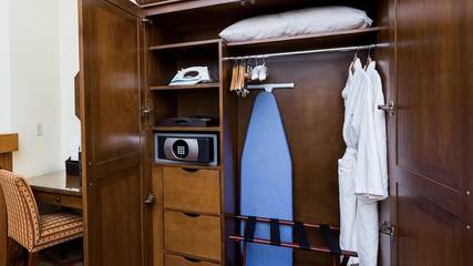 Lodge for 4 Guests in Stowe, Stowe Mountain, Picture 2