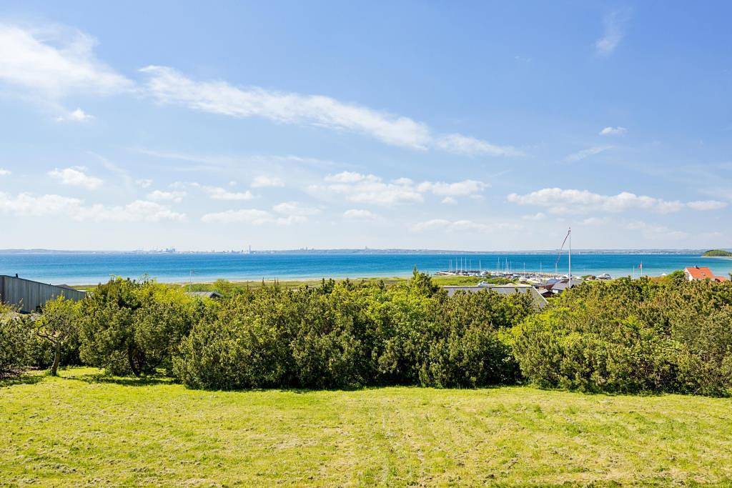 Gemütliches Ferienhaus mit Panoramablick über den Aarhus Bugt – ideal für einen erholsamen Urlaub in Skødshoved, Knebel