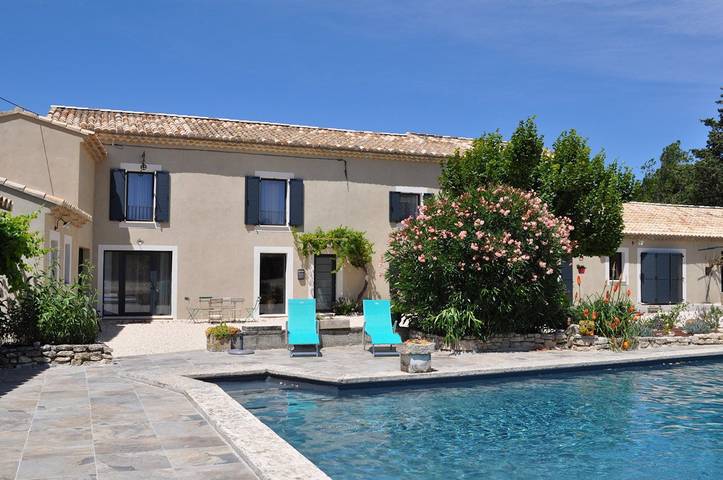Location de vacances pour 2 personnes, avec jardin et piscine à L'Isle-sur-la-Sorgue - 3