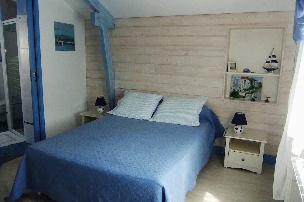 A 50m de la mer, villa typique de 95m², calme, spacieuse, propre et ensoleillée in Fouras, Région de Rochefort