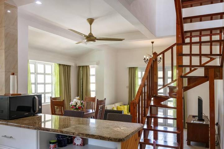 Location de vacances pour 4 personnes, avec jardin et vue dans Takamaka - 4