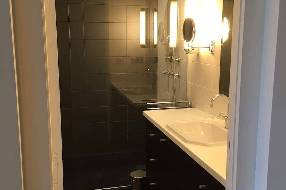 Appartement entier, Appartement 55 m2 dans résidence \"Régina\" grand standing, idéal golfeur in Le Phare (Biarritz), Biarritz