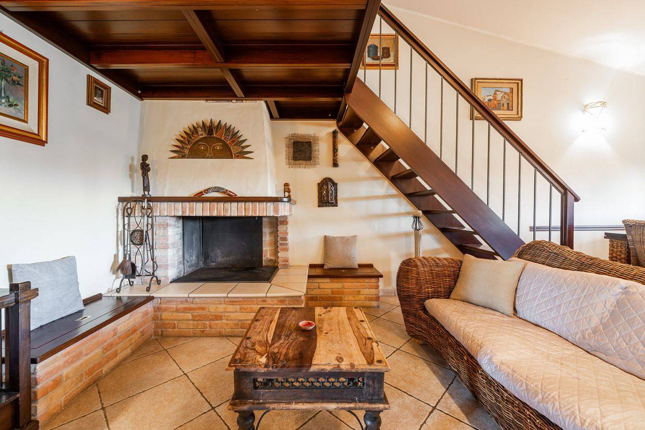 Entire apartment, Funtana Hideaway in Iglesias, Iglesiente