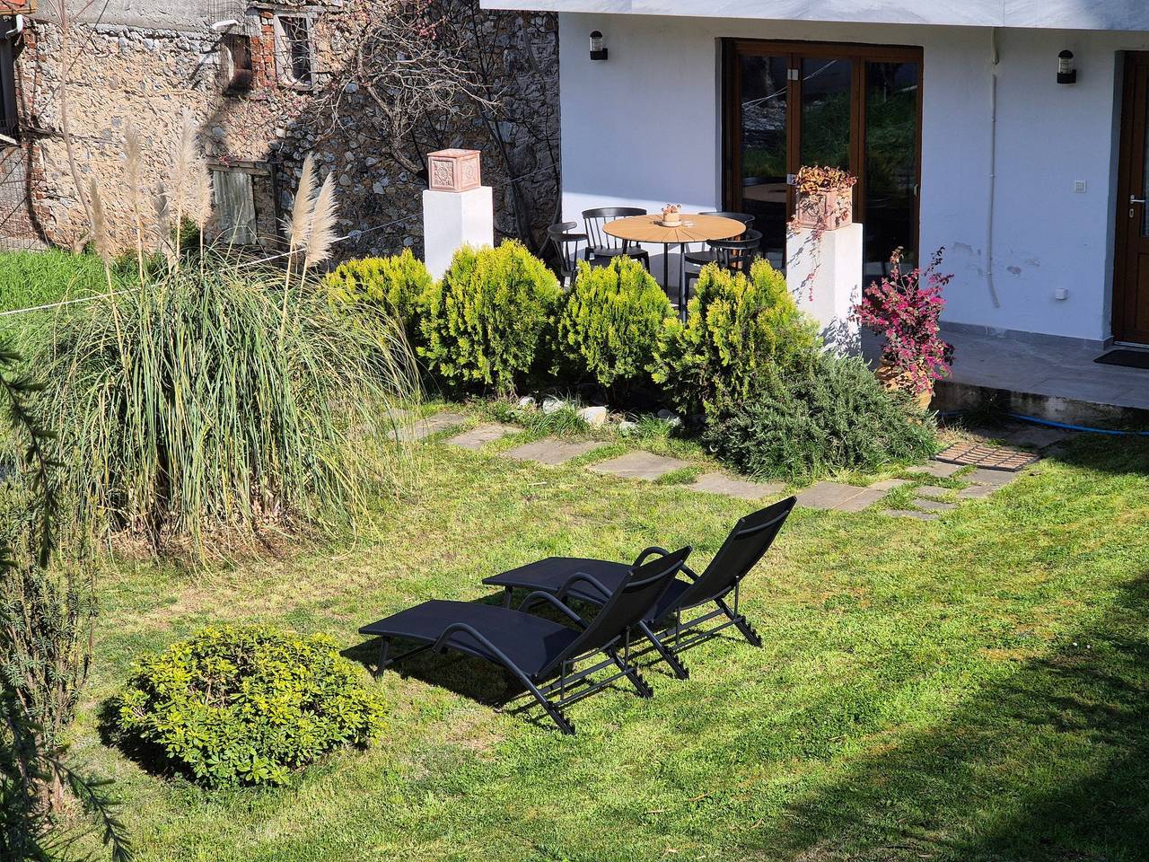 Geheel appartement, Appartement 'Villa Philia – Tuin en Open Haard' met Wi-Fi en Airconditioning in Litochoro, Olympos Nationaal Park