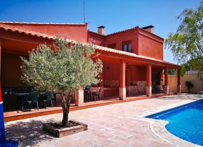 Luxuriöse Villa in Arcas mit privatem Pool in Arcas del Villar, Cuenca Provinz