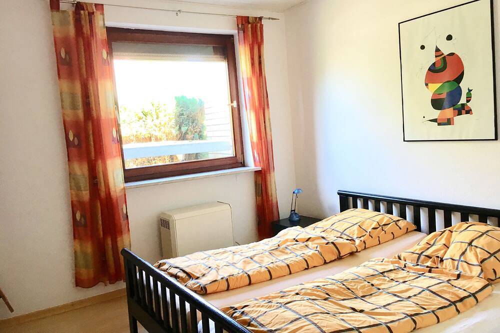Ferienbungalow (Rmh) mit 3 Schlafzimmern zwischen Wald und Wiesen, Ortsrand in Hechthausen, Cuxland