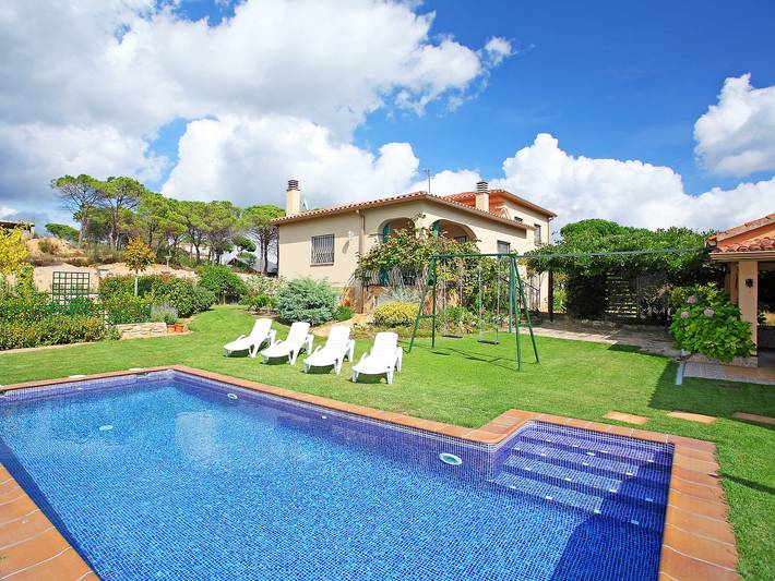 Casa de vacaciones para 6 personas, con jardín y piscina - 1