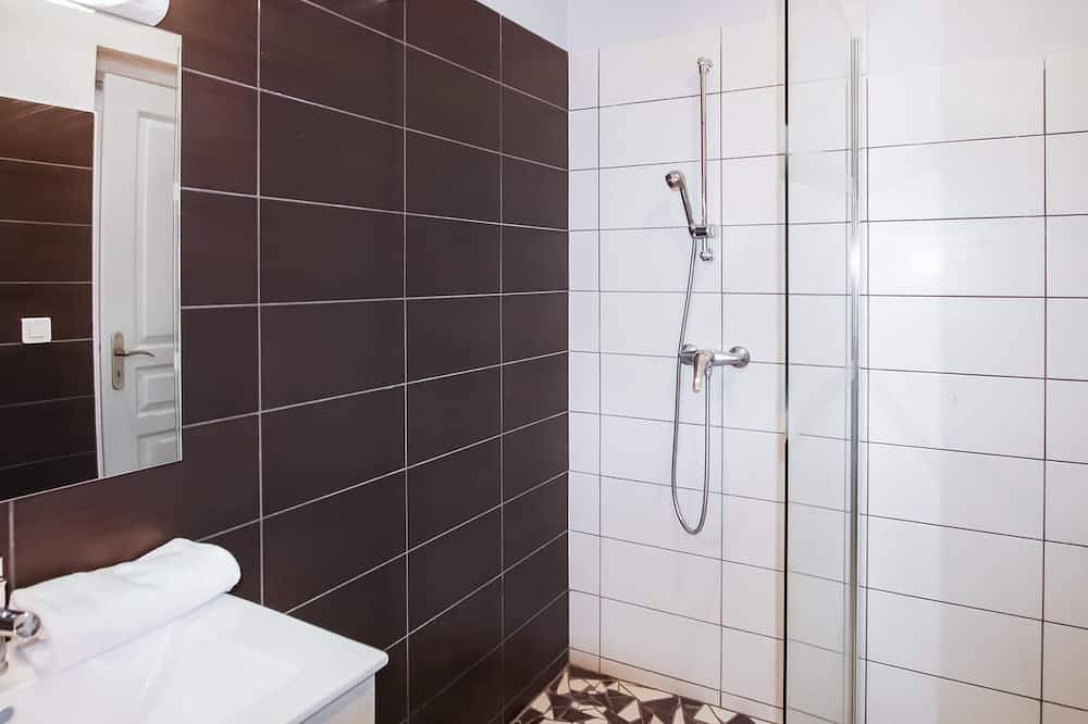 Gorgeous home in Privas with sauna in Privas