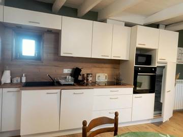 Location de vacances pour 6 personnes, avec terrasse dans Apchat