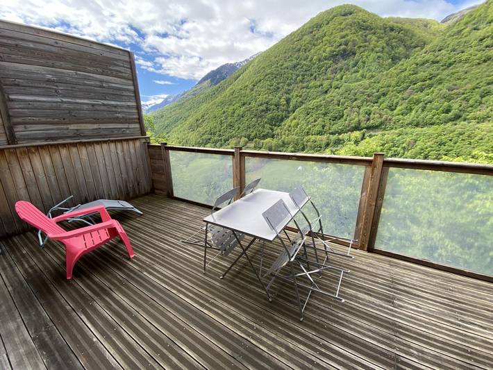 Gîte pour 4 personnes, avec terrasse à Chèze - 2