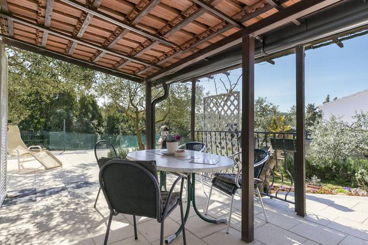 Ferienwohnung für 2 Personen, mit Balkon/Terrasse auf Solta
