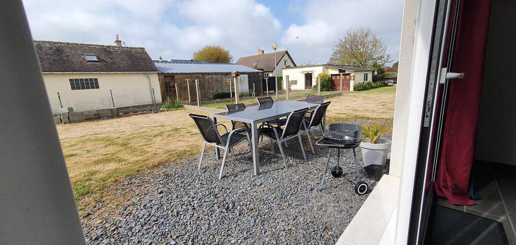 Location de vacances pour 7 personnes, avec vue et jardin à Vierville-sur-Mer - 3