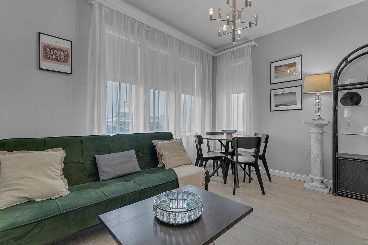 Appartement entier, Castle Inn Apartments - Downtown Keflavík in Reykjanesbær, Péninsule du Sud