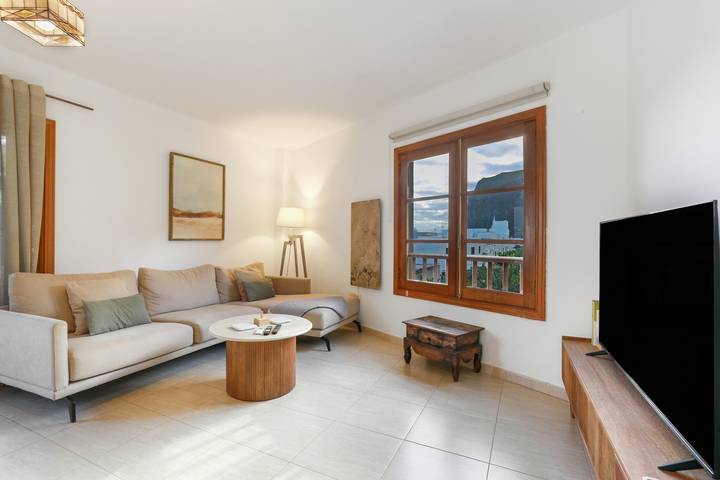 Ganze Wohnung, Ferienwohnung 'Con Gran Terraza Y Vistas' mit Balkon, WLAN und Klimaanlage in Los Silos, Teneriffa Nord