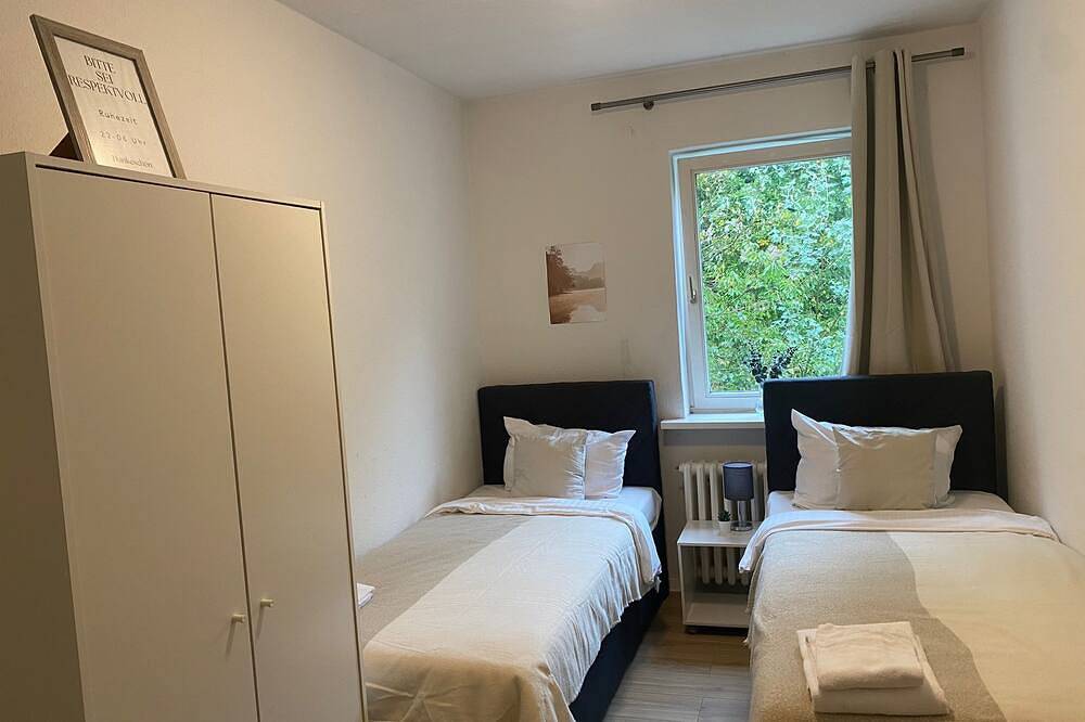 Lessingstraße 13 - 3 Schlafzimmer mit Balkon in Neumünster, Schleswig-Holstein Binnenland