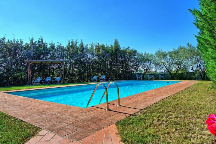 Villa für 8 Personen, mit Pool und Balkon in der Toskana - 2