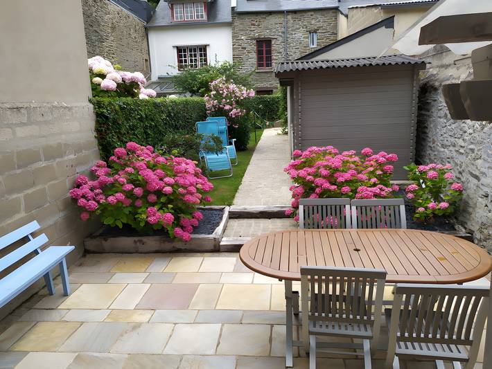 Gîte pour 5 personnes, avec jardin dans Port de Cancale - 2