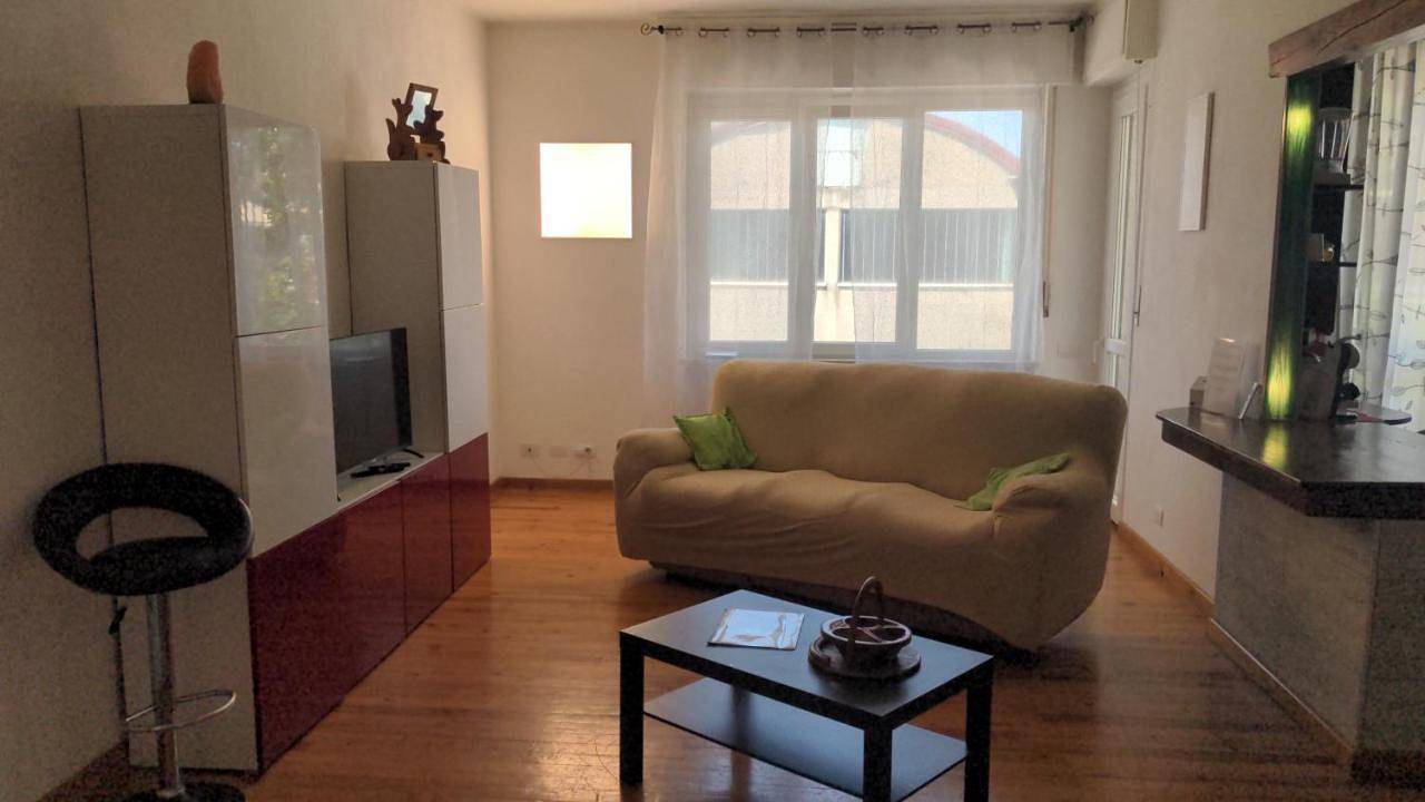 Appartamento intero, Casa Grivola 29 in Vercelli, Provincia di Vercelli
