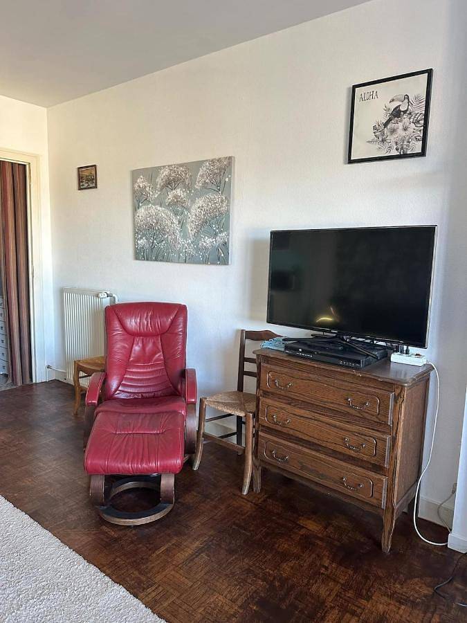 Location de vacances pour 7 personnes, avec balcon, animaux acceptés à Peyrat-le-Château - 3