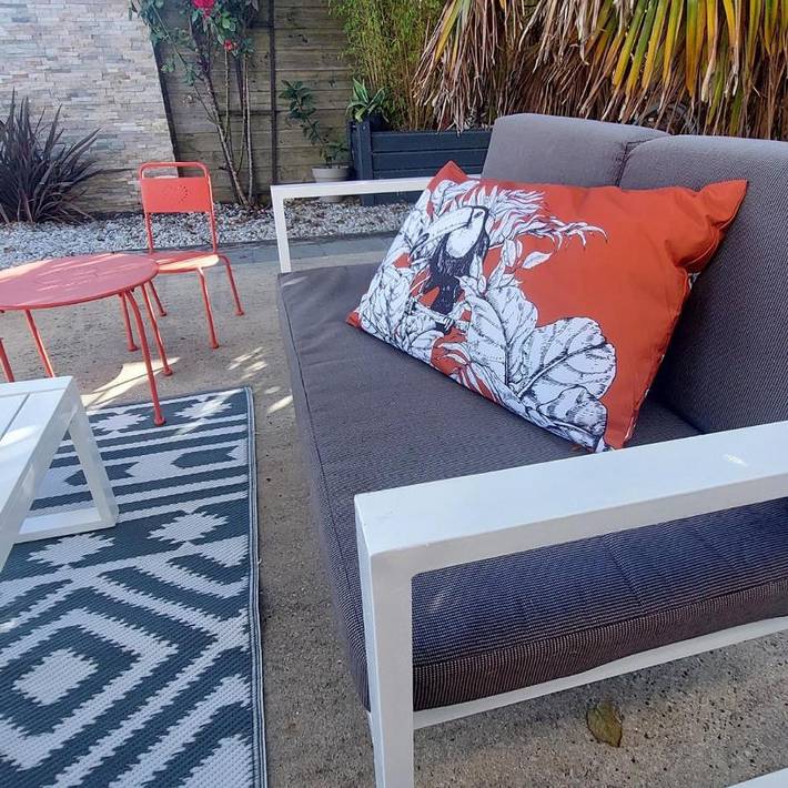 Location de vacances pour 7 personnes, avec piscine ainsi que jacuzzi et jardin à L'Houmeau - 2