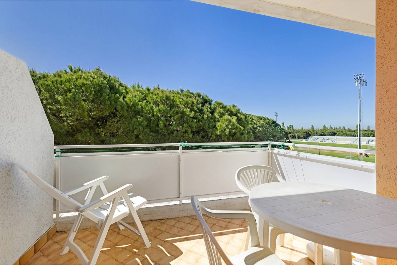 Entire apartment, Apartment "Residence Laguna B36" with Pool and A/C in Bibione, San Michele al Tagliamento