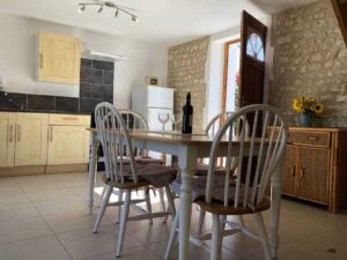 Gîte pour 2 personnes, avec Jacuzzi et Piscine à Courgeac - 4