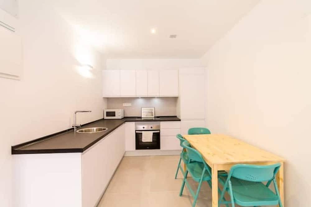 Ganze Wohnung, New 3/2 across from the Beach! in Ses Figueretes, Ibiza Stadt