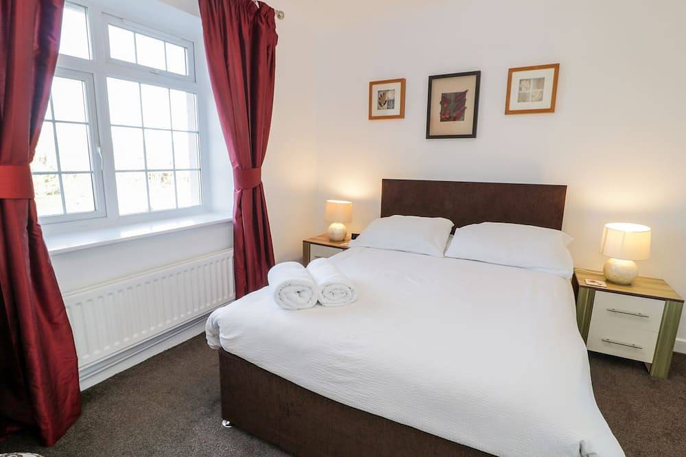 Halcyon, pet friendly, country holiday cottage in Benllech in Moelfre, Insel Anglesey