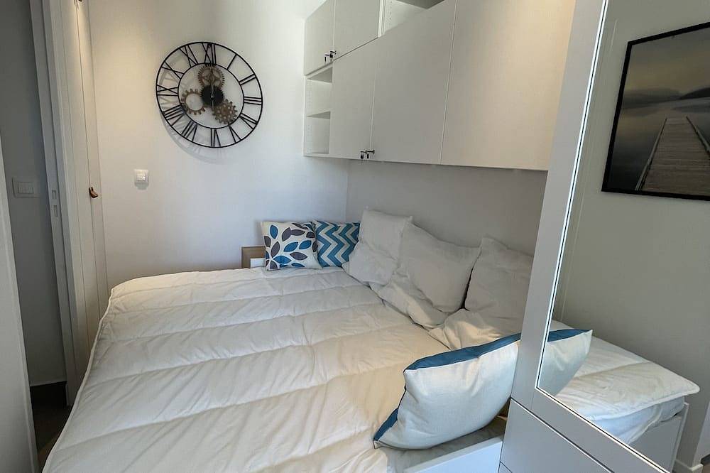Appartement entier, ♥★ Blue Cocoon ★♥ Studio 27m2 proche centre ville in Villejust, Essonne
