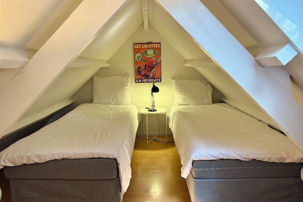 Idyllisches Ferienhaus mit Terrasse in Bergen, nur 250 m von Zentrum entfernt! in Bergen (Nordholland), Noord-Holland - Nordseeküste