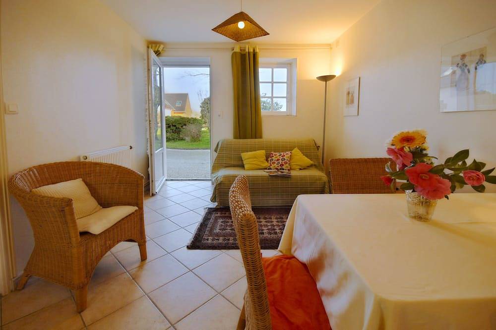 Appartement entier, Le calme et l'espace à Bénodet. Appartement en rez de jardin dans parc 5 ha in Clohars-Fouesnant, Région de Quimper