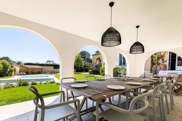 Villa pour 15 personnes, avec sauna ainsi que jardin et balcon à Anglet