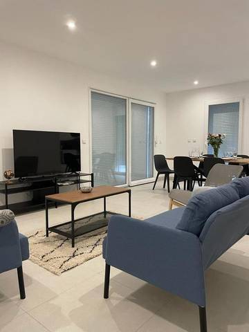 Cottage pour 8 personnes, avec balcon dans Lancrans