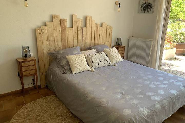 Gîte pour 3 personnes, avec terrasse et jardin à Belvézet - 3