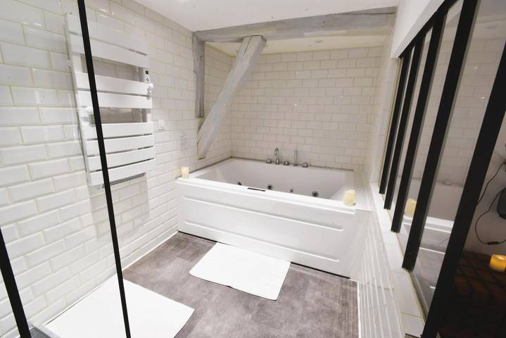 Gîte pour 2 personnes, avec jacuzzi à Verneuil-sur-Avre - 4