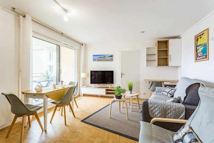 Gîte pour 4 personnes, avec balcon dans Grande Plage (Biarritz) - 3