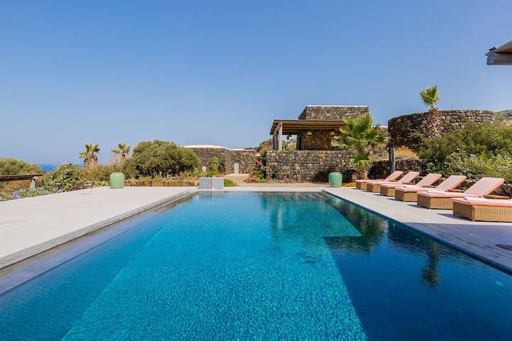 Villa per 12 persone, con idromassaggio e giardino - 1
