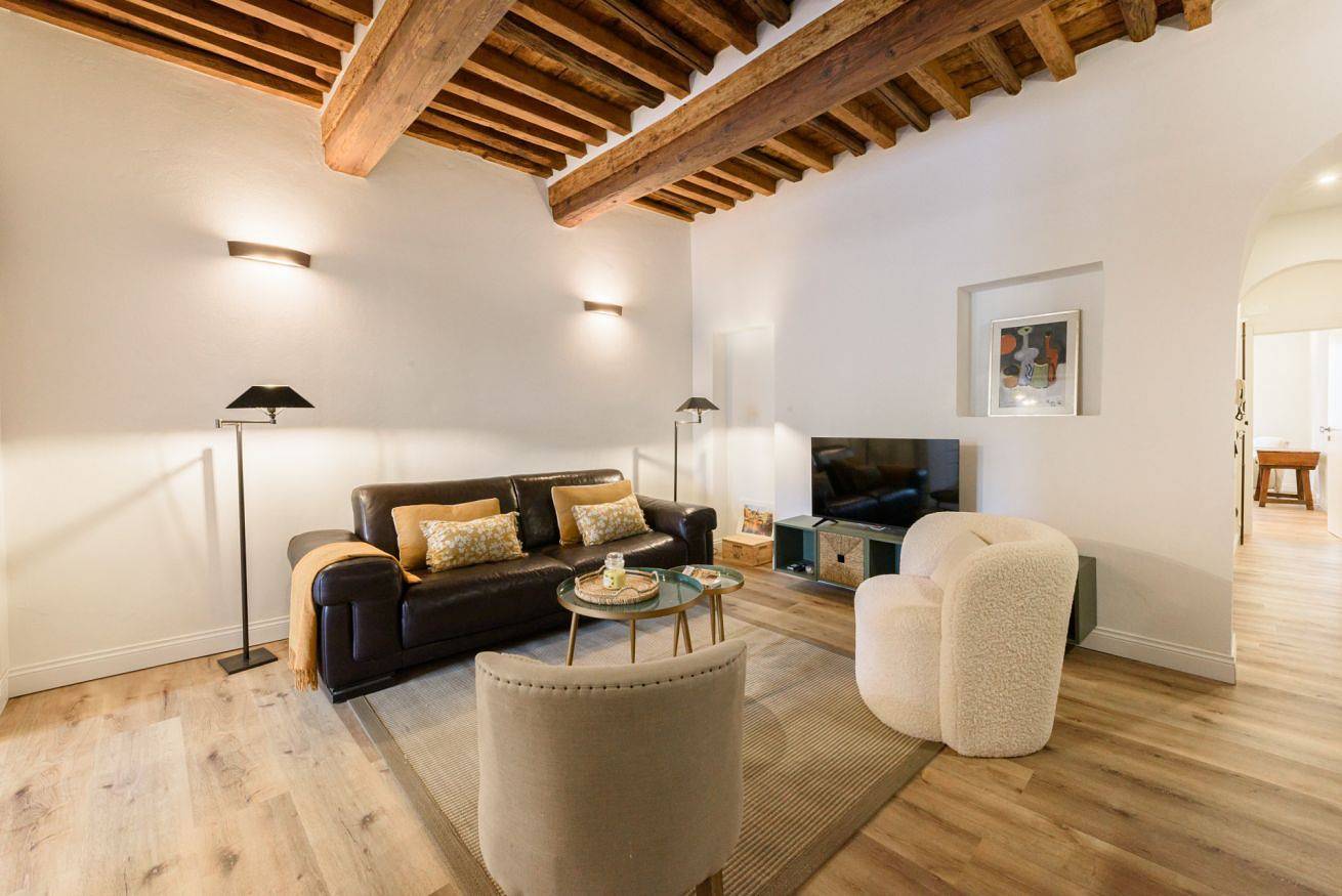 Entire apartment, Fiammetta by Mmega in Florence city center, Florence