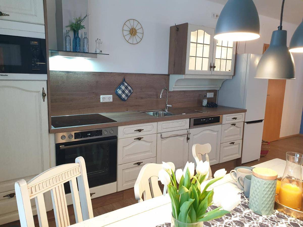 Ganze Wohnung, Fewo Winter in der Villa Waldrand mit zwei Balkonen in Bad Wünnenberg, Nordrhein-Westfalen