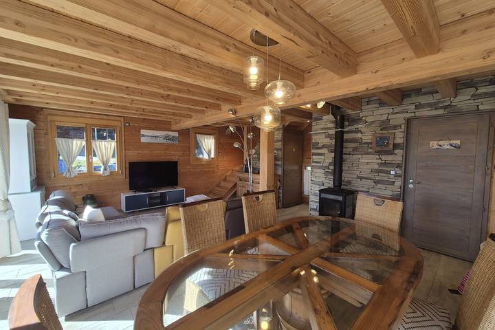 Chalet pour 10 personnes, avec terrasse à Les Déserts - 2