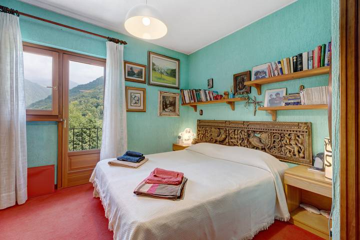 Baita per 4 persone, con giardino in Piemonte