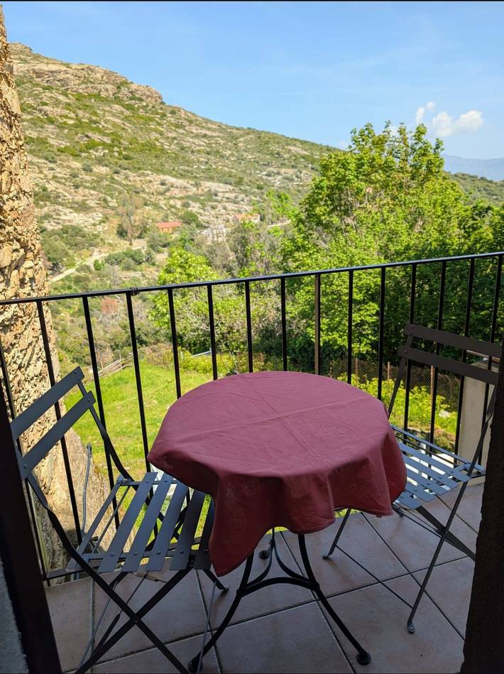 Gîte pour 2 personnes, avec balcon à Santo-Pietro-di-Tenda - 2