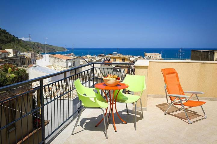 Maison d’hôte pour 2 personnes, avec Balcon et Vue à Castellammare del Golfo