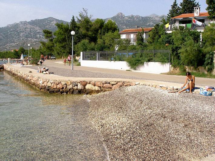 Ferienhaus für 4 Personen, mit Terrasse und Garten in Zadar - 2